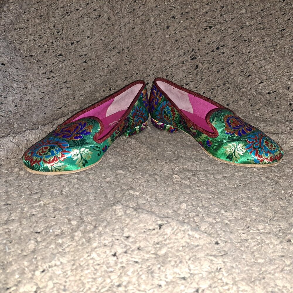 LE BABE SHOES- Made in Italy-Chinese Pattern Silk/Satin Tapestry Flats-Sz 37-NM - Picture 4 of 8